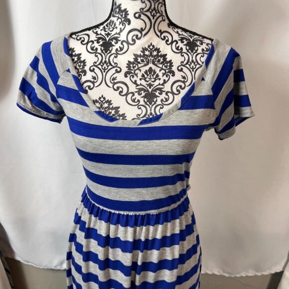Bailey Girl Royal Blue & Gray Striped Cutout Maxi Dress Size M - Picture 4 of 10